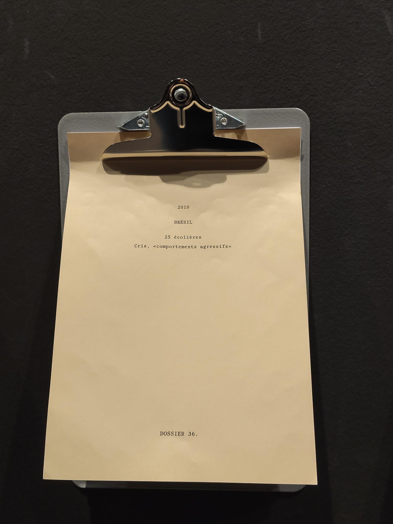 On Mass Hysteria – Une histoire de la misogynie