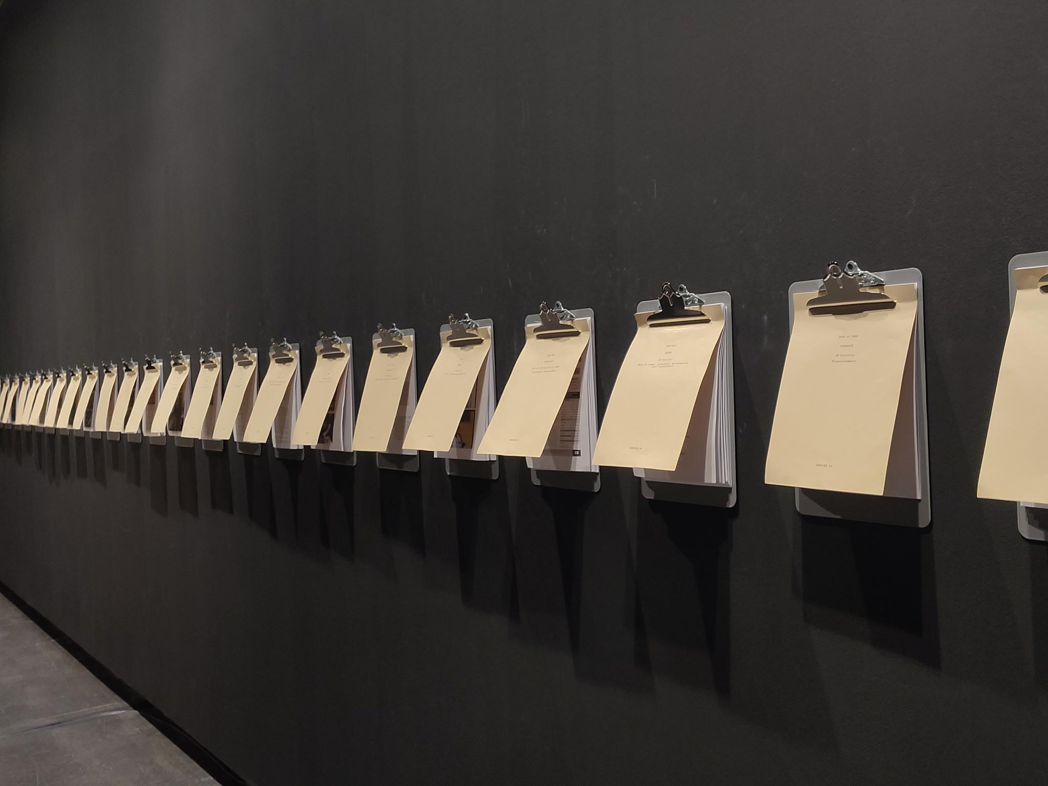 On Mass Hysteria – Une histoire de la misogynie